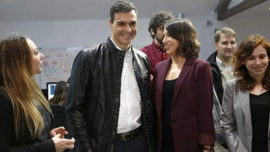 Sensaciones positivas en la reunión del PSOE con Ciudadanos, Compromís e IU
