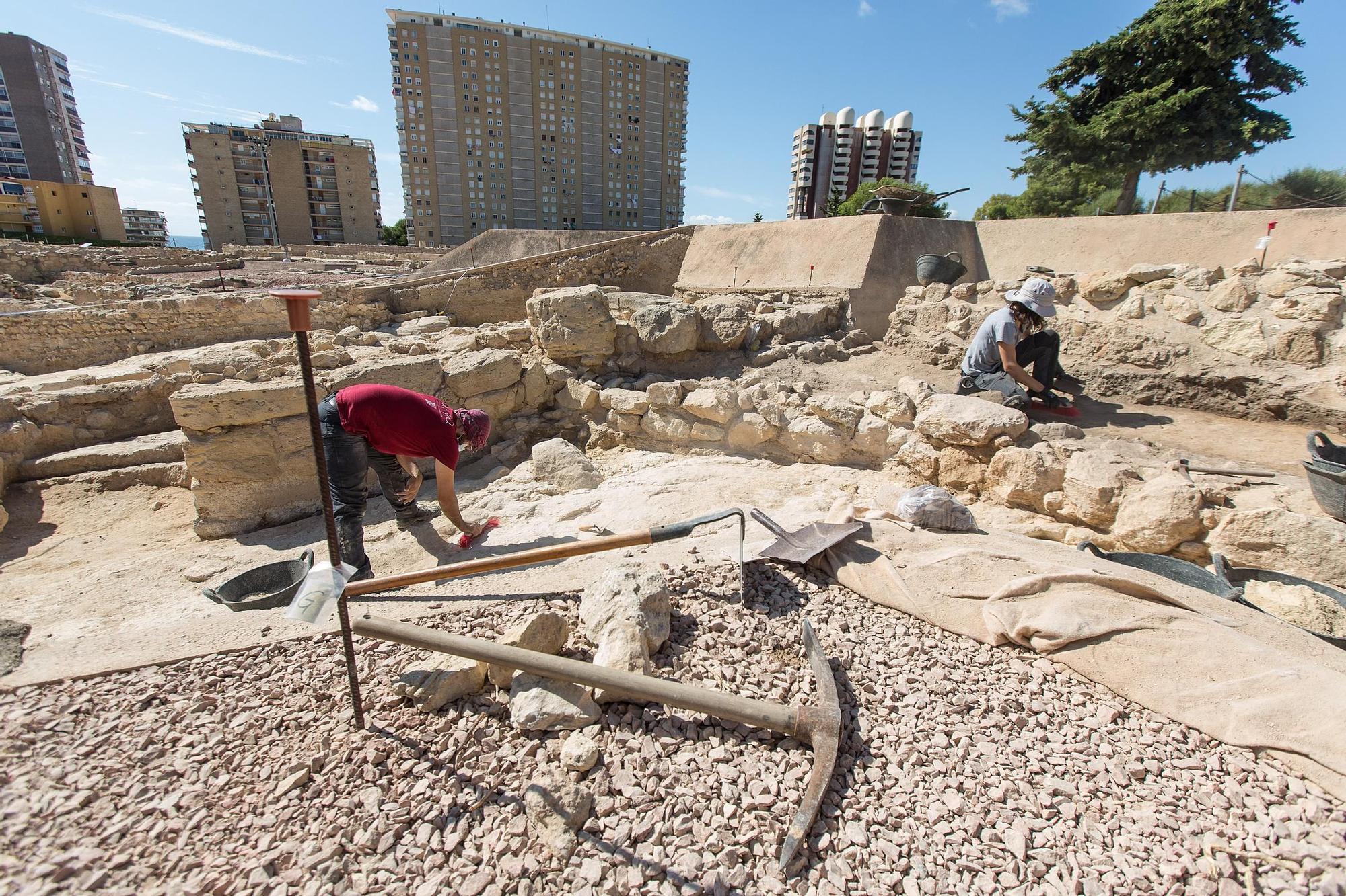 La puerta secreta de Lucentum