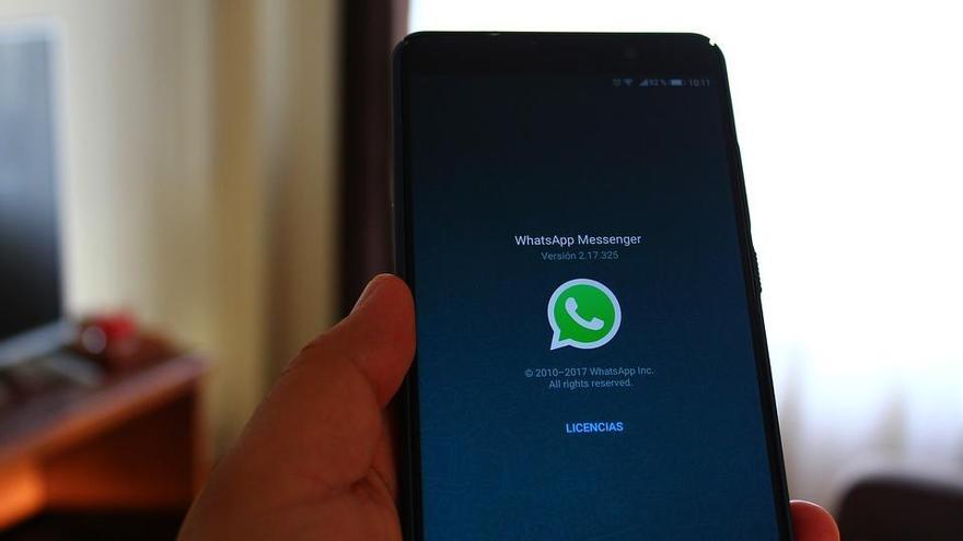 Així pots utilitzar WhatsApp per saber on són els teus fills