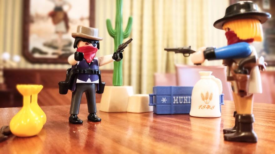 Los clicks de Playmobil regresan al Real Casino de Murcia para convertirlo en una gran escena del &#039;Far West&#039;