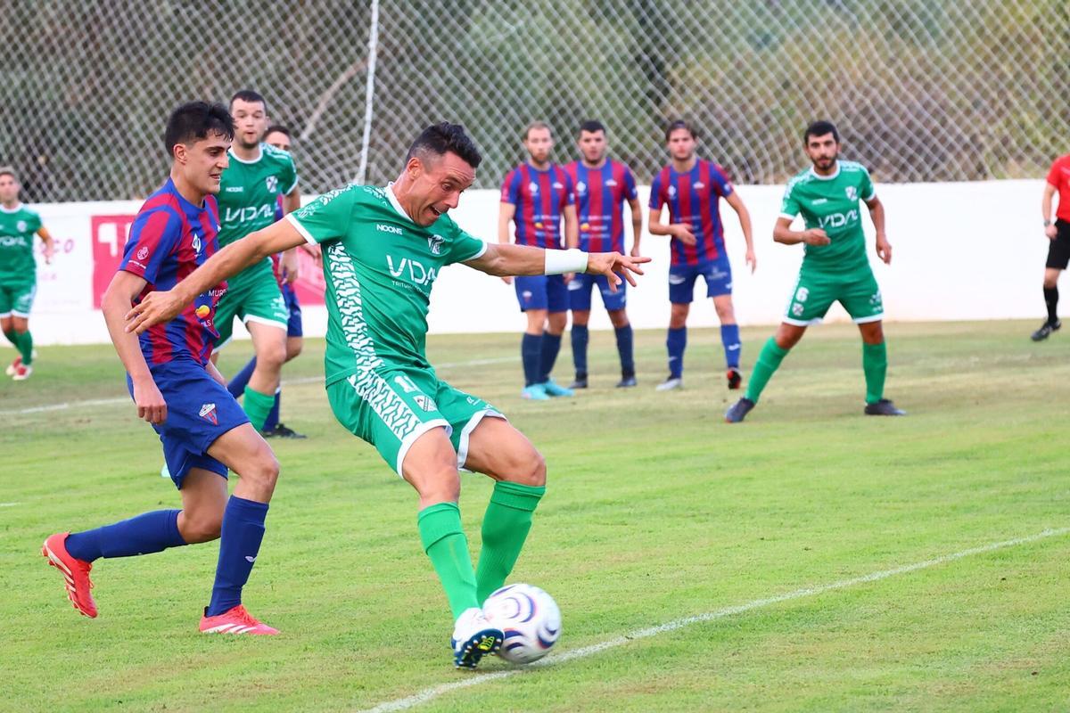 Galería | Así ha sido el espectacular regreso de Roberto Bautista al fútbol