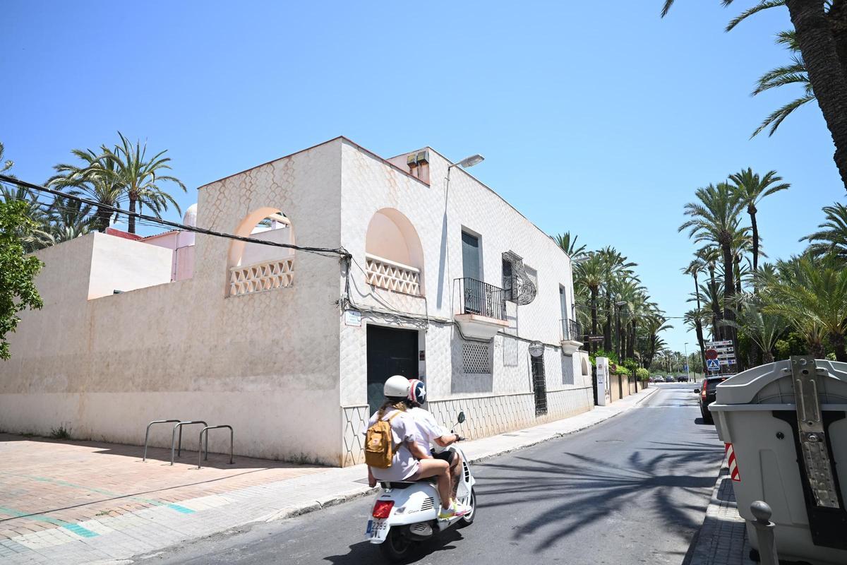 La vista exterior de la vivienda del Jardín Huerto del Cura será conservada tal y como se puede ver ahora