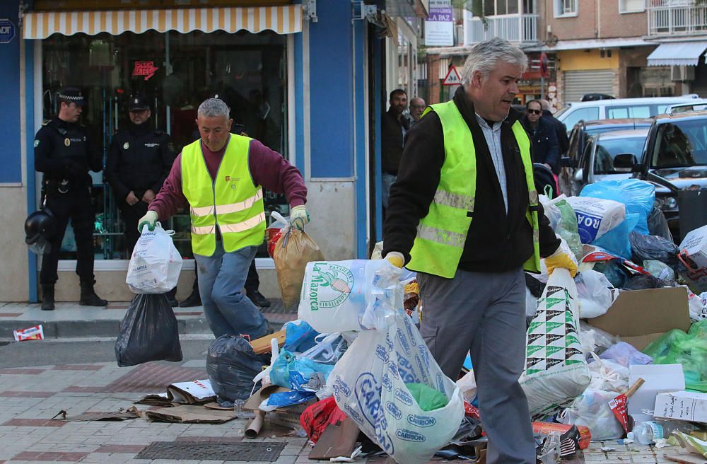 Empieza la recogida de basura de una empresa externa