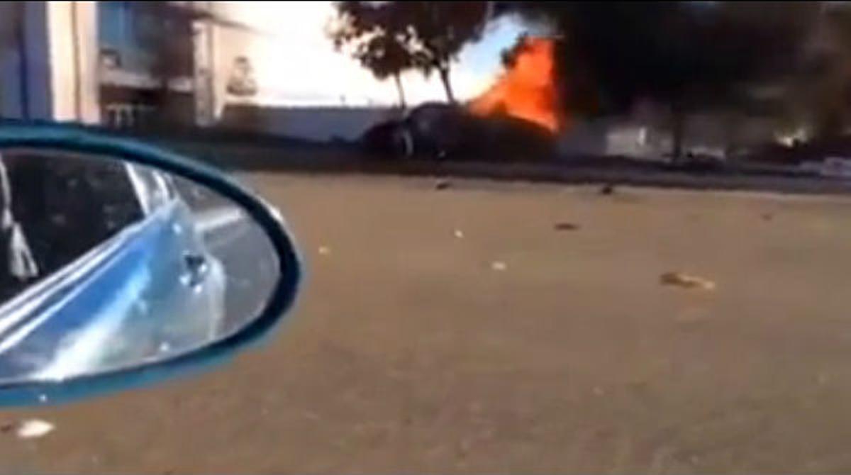 Un conductor va gravar el Porsche incendiat de l’actor de ’Fast and furious’.