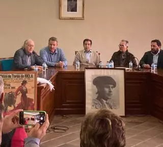 Curro Romero y Juan Mora, homenajeados