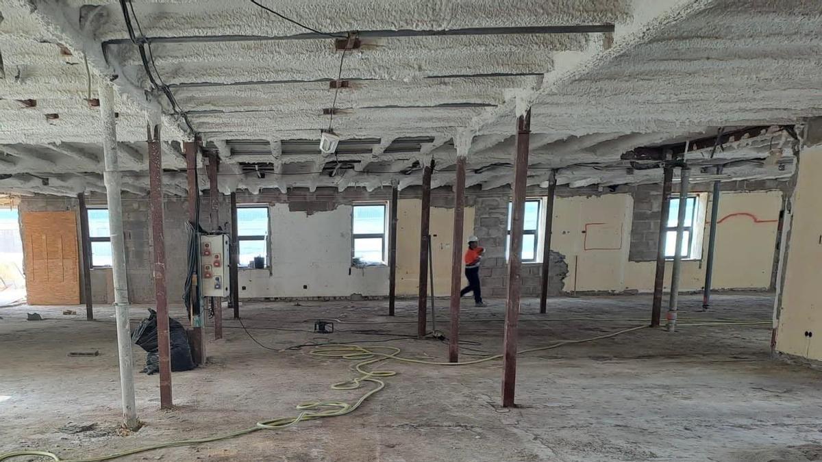 El Hospital Insular inicia una obra con una inversión de 1,1 millón de euros para ampliar su capacidad de camas