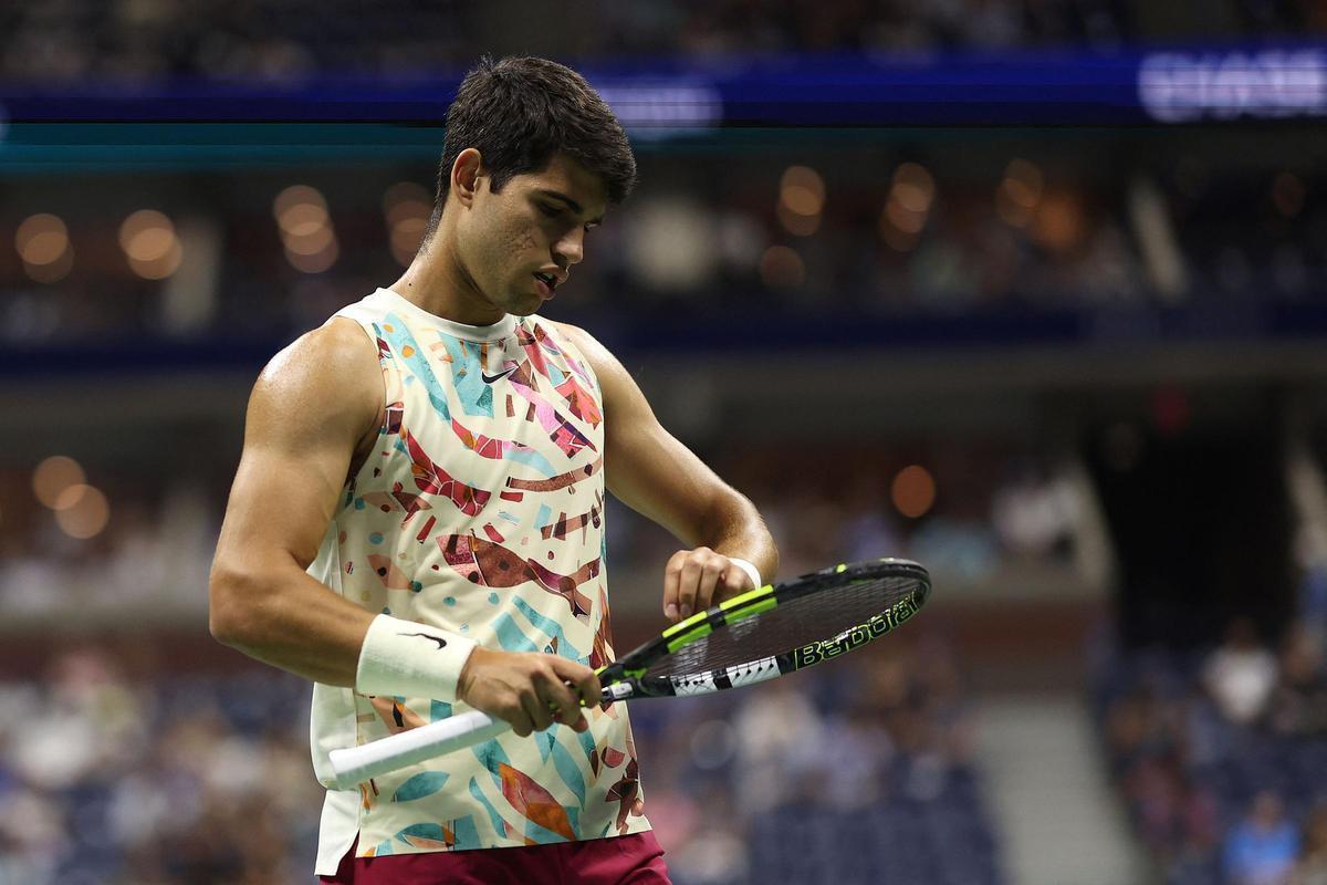 Carlos Alcaraz, durante su encuentro de semifinales del US Open ante Medvedev.