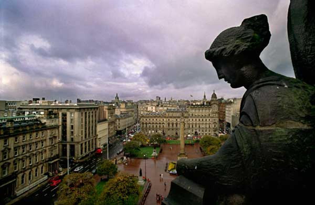 Glasgow: comprar y bailar