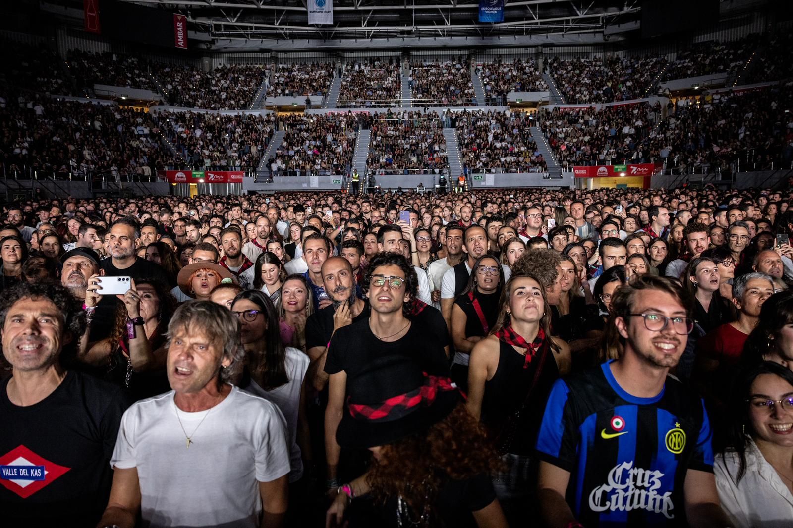 EN IMÁGENES | Concierto de Leiva en Zaragoza