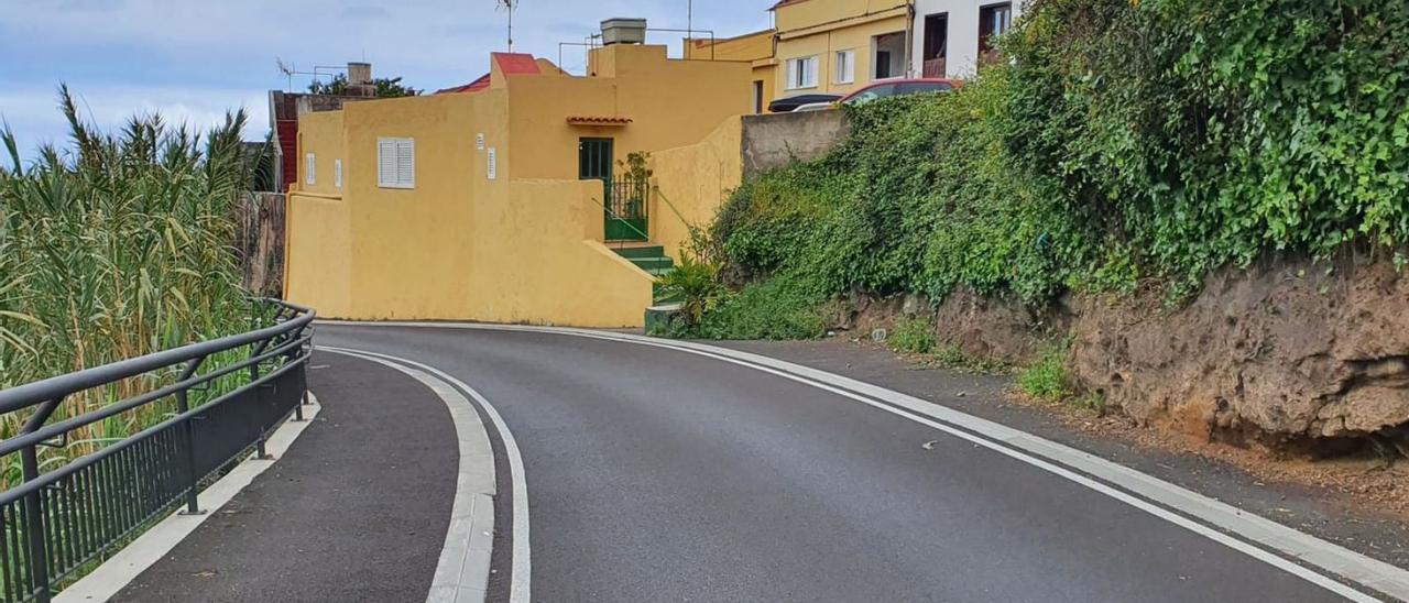 La conocida como carretera de La Charca, en el municipio de Los Realejos. | | E.D.