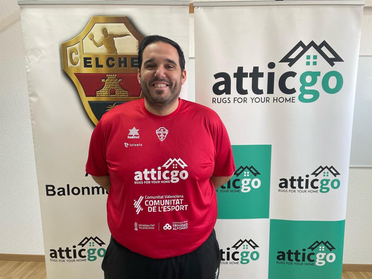 El entrenador del Atticgo Elche, Joaquín Rocamora