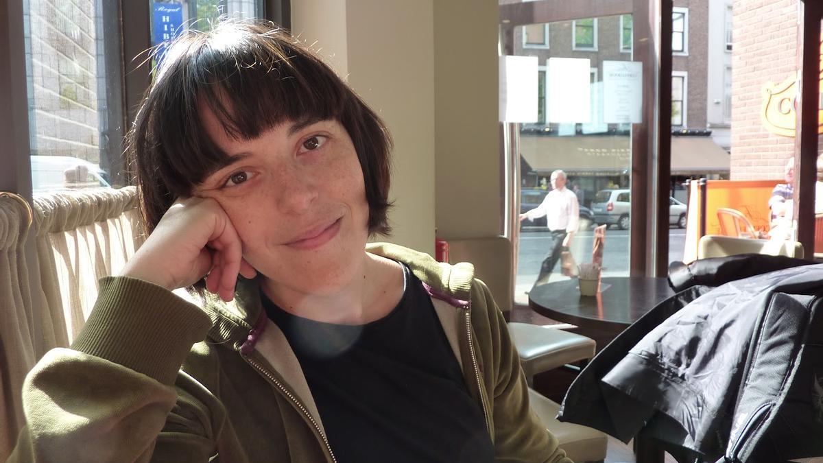 La escritora madrileña Pilar Adón protagoniza una de las entrevistas en profundidad de la revista 'Turia'