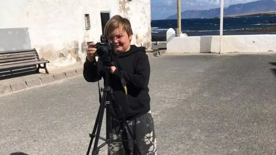 Muere Noe, el niño de 12 años que limpiaba las playas de Lanzarote