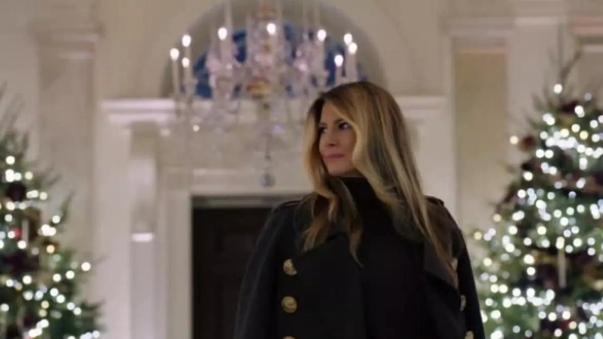 La Casa Blanca lo da todo con la decoración de Navidad para celebrar los 250 años de EEUU: 75 coronas, 51 árboles, 200 metros de guirnaldas y 2.000 tiras de luces