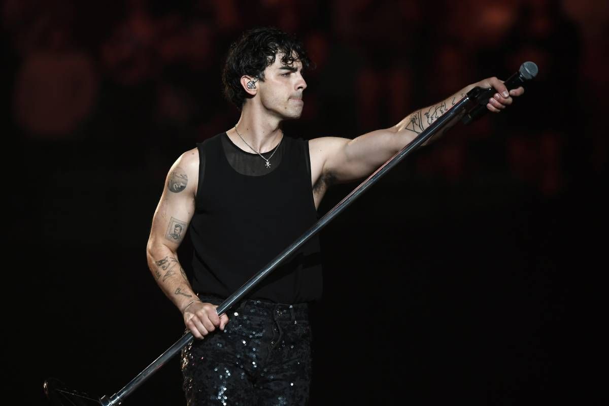 Joe Jonas, soltero de nuevo