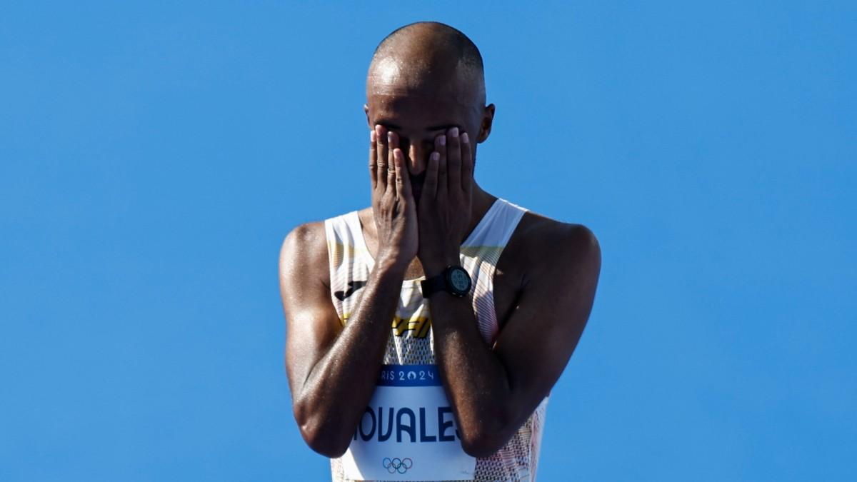 Tariku Novales, decepcionado tras la maratón