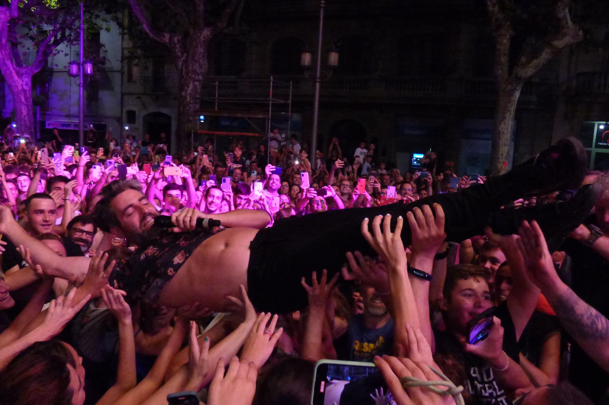 Figueres es desborda amb la tercera nit del festival acústica