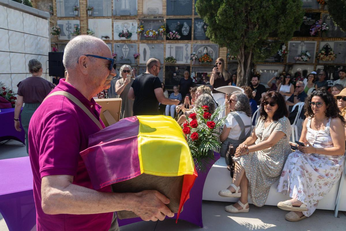 Agricultores, ferroviarios y guardias de campo: quiénes eran los diez fusilados en Paterna que han vuelto a sus familias 86 años después