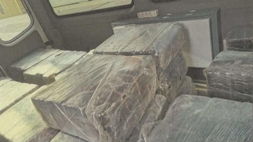 Excarcelan a 8 presos en Vigo por 1.100 kilos de coca tras alegar un abogado de Alicante que fue un delito provocado