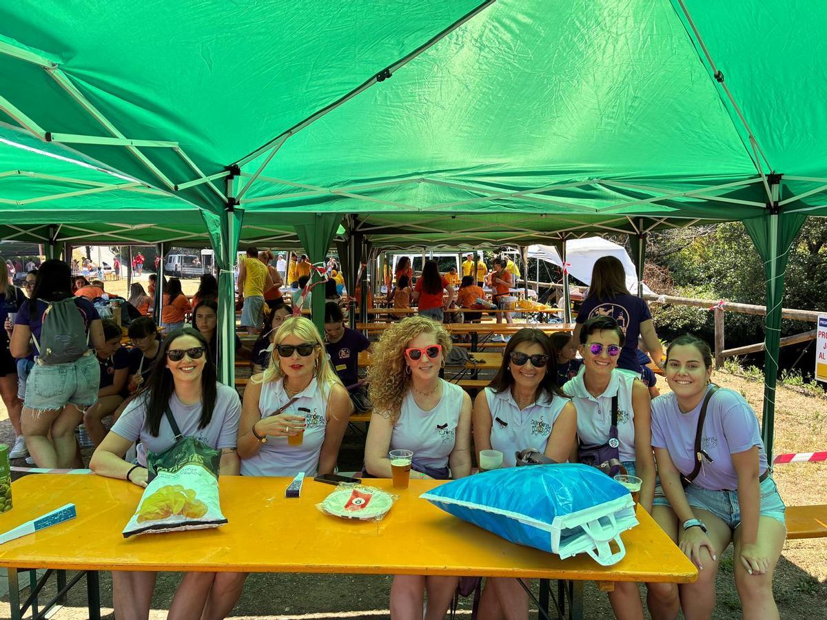 En imágenes: la romería del prao del molín preludia las fiestas del Carmen en Cangas En imágenes: la romería del prao del molín preludia las fiestas del Carmen en Cangas
