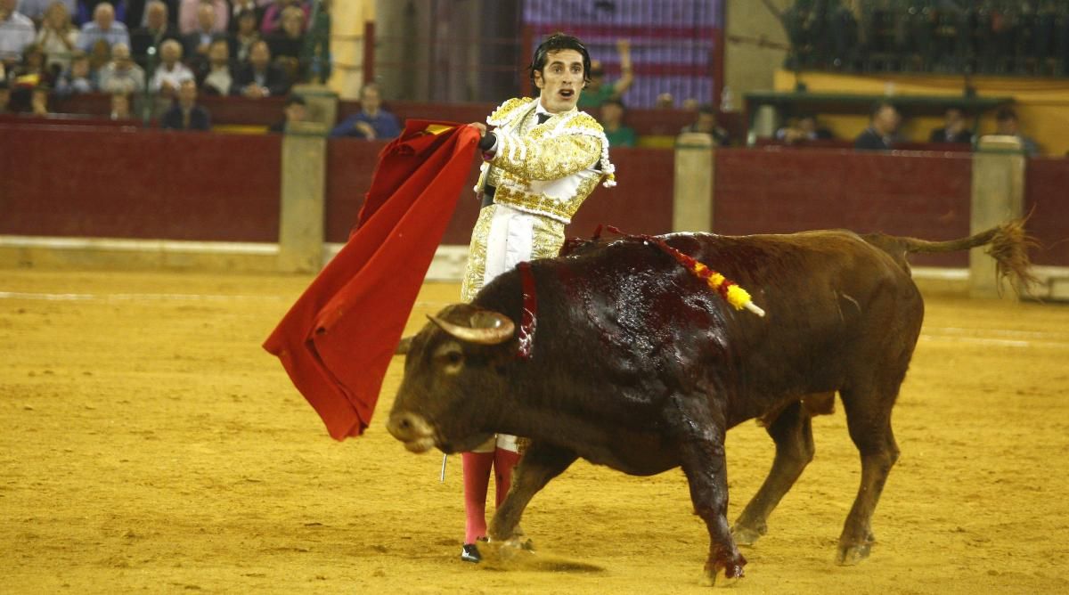 Juan José Padilla se retira en Zaragoza