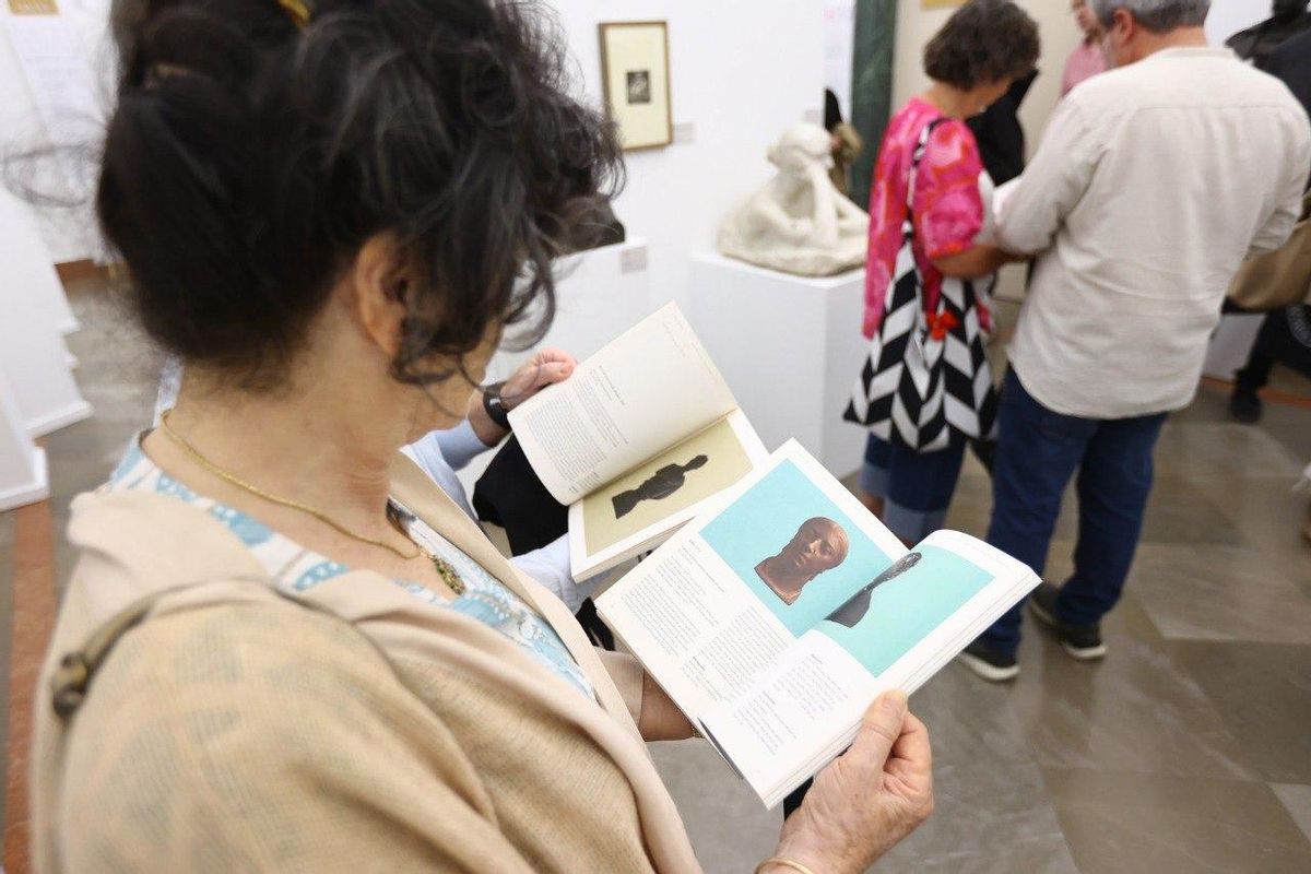 Catálogo de la exposición de Mateo Inurria en el Bellas Artes de Córdoba.