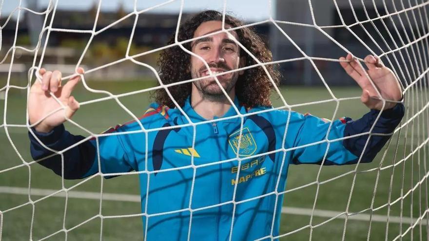 Spaniens Publikumsliebling Cucurella: Der Mensch unter der Mähne
