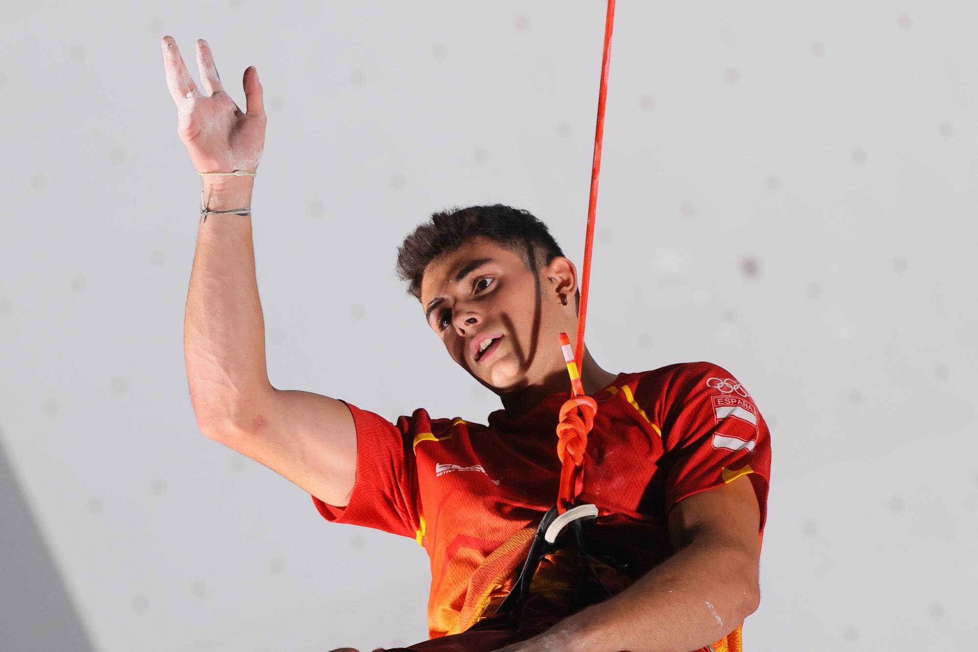 Alberto Ginés, campeón olímpico de escalada