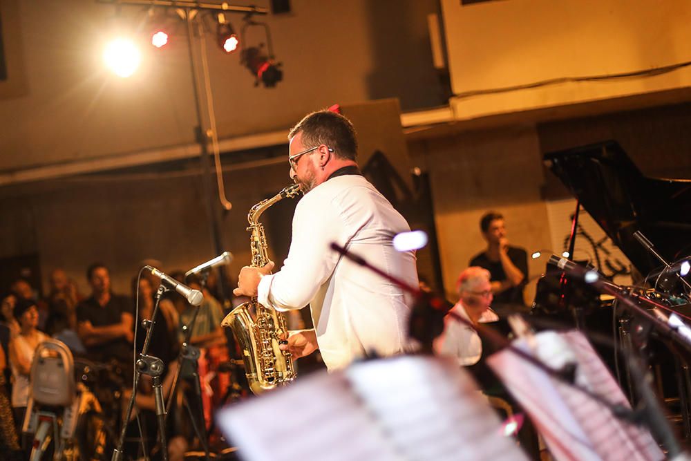 Big Band Ciutat d'Eivissa y José Carra Trío.