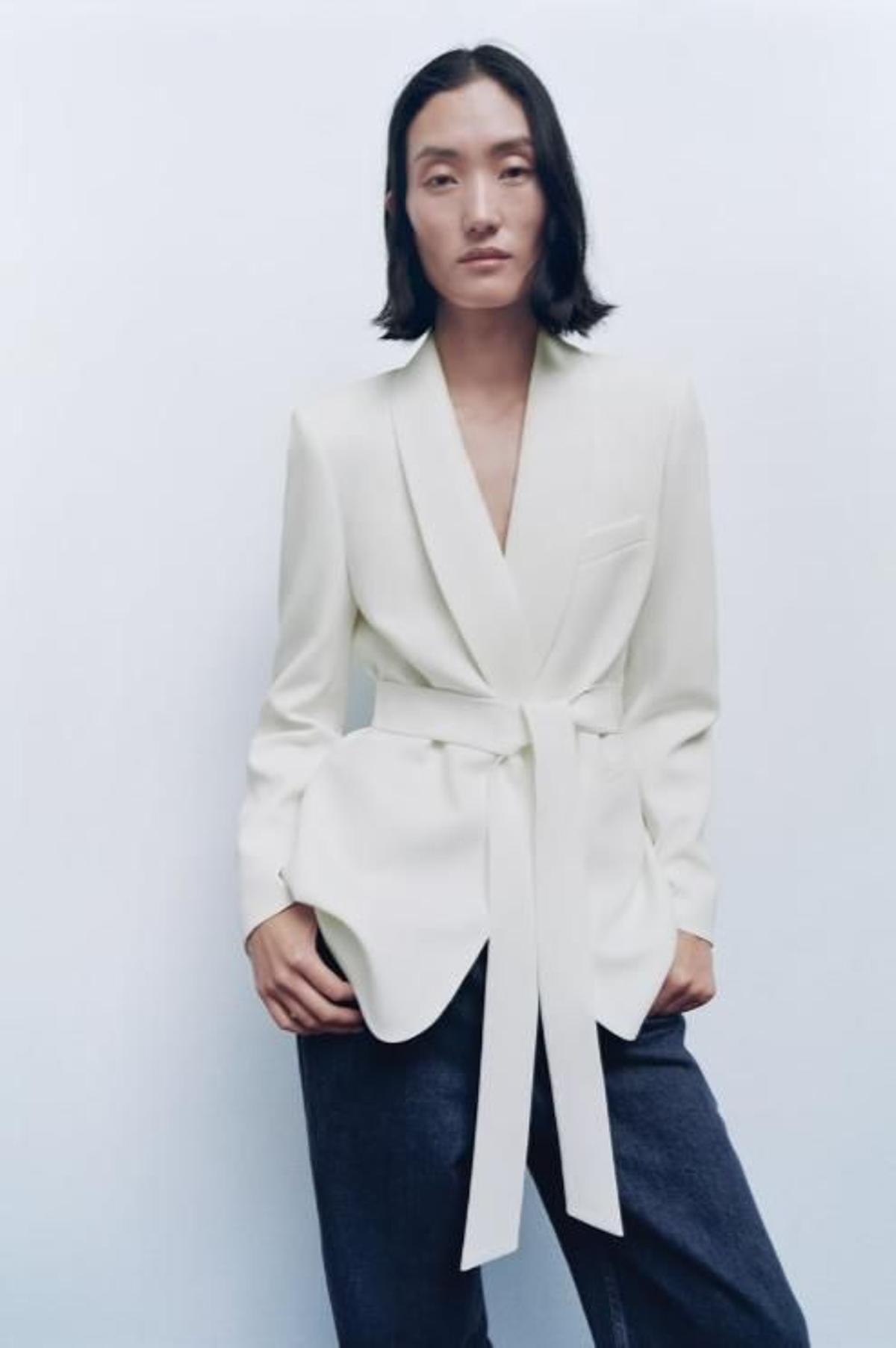 ZARA TRAJES MUJER 2023  Los trajes de chaqueta de Zara que te sacarán de  cualquier apuro