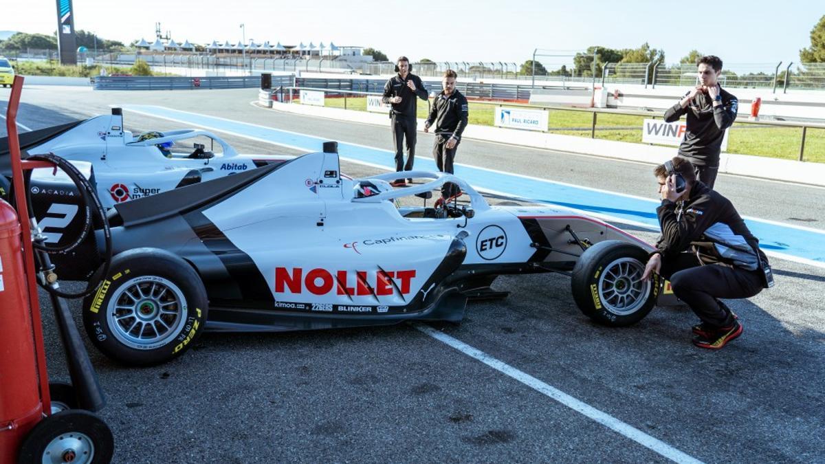 Los coches de Campos Racing en la F1 Academy