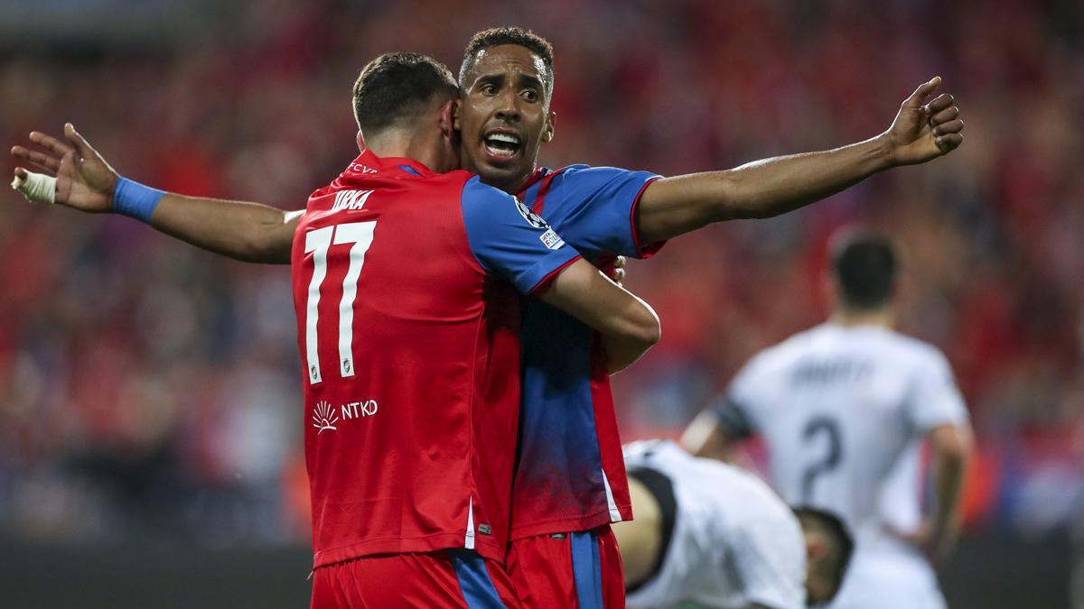 Jhon Mosquera, delantero colombiano del Viktoria Plzen