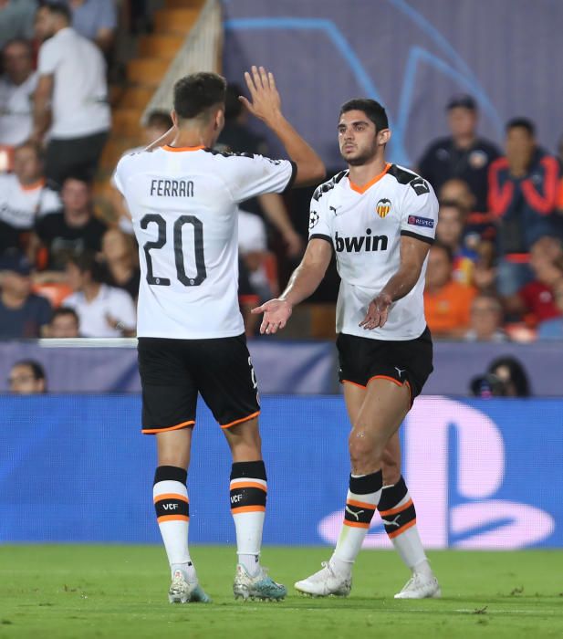 Valencia CF - Ajax: Las mejores fotos