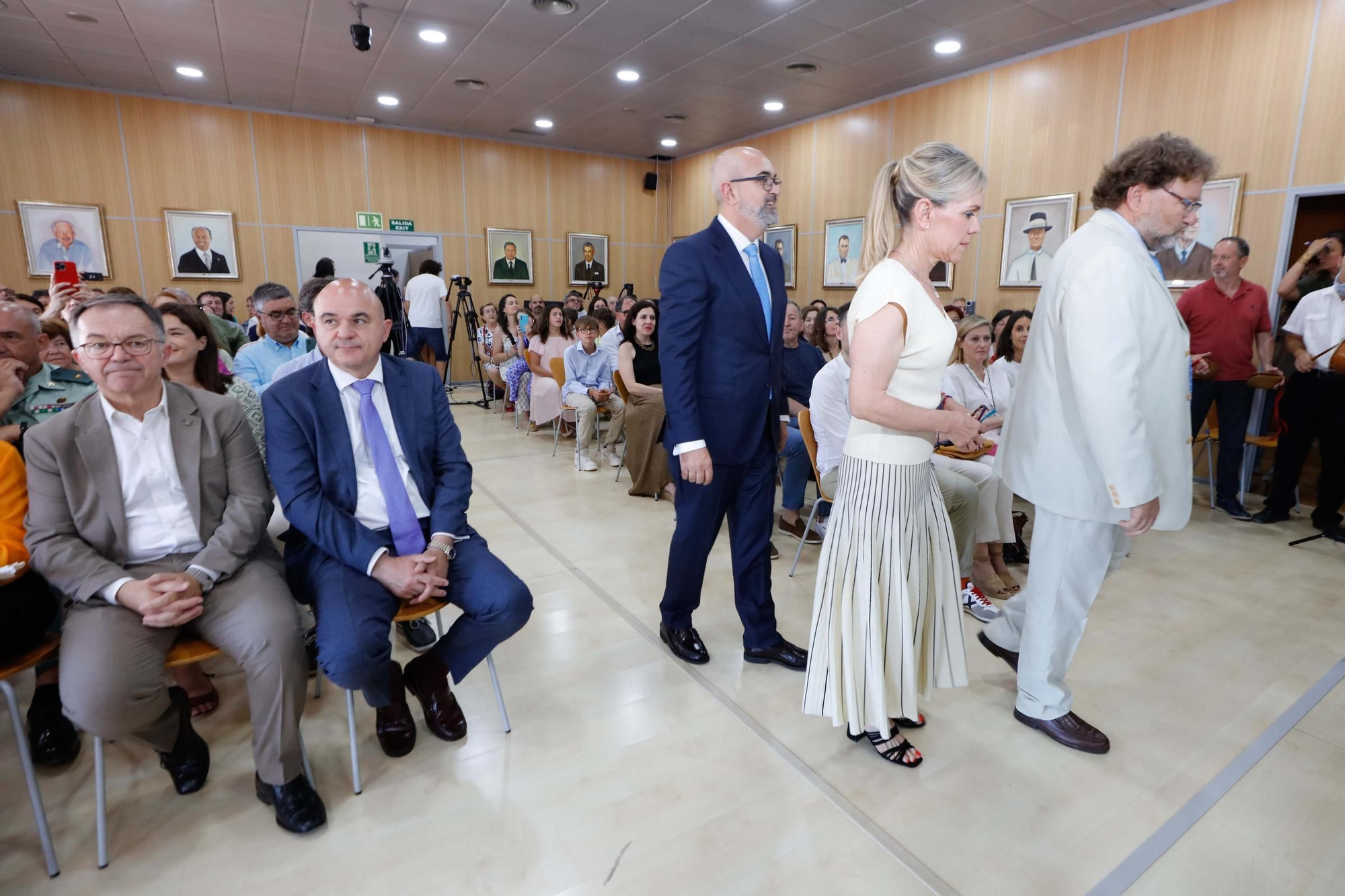 Galería de imágenes de la toma de posesión de Vicent Roig como alcalde de Sant Josep