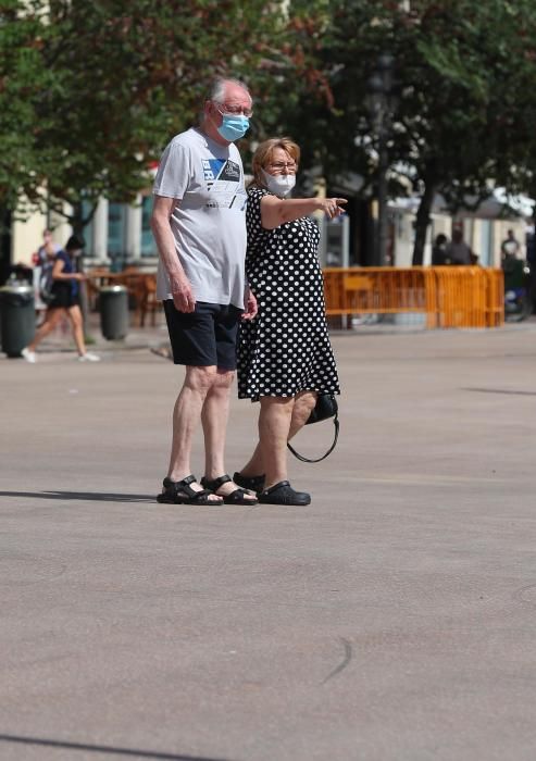 Así luce ya la plaza del Ayuntamiento tras la peatonalizacion