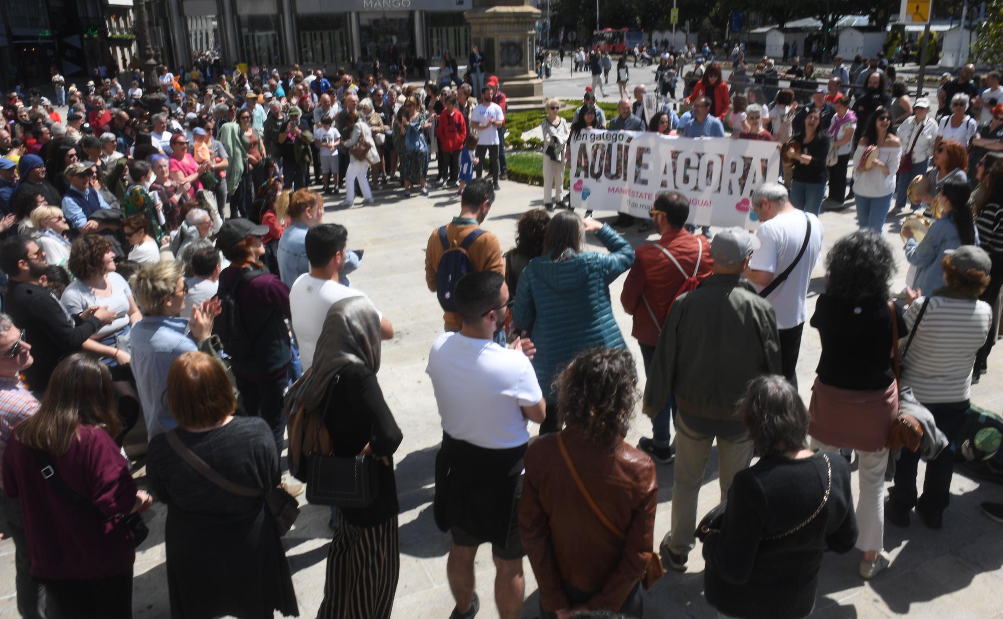 Manifestación de Queremos Galego no Obelisco