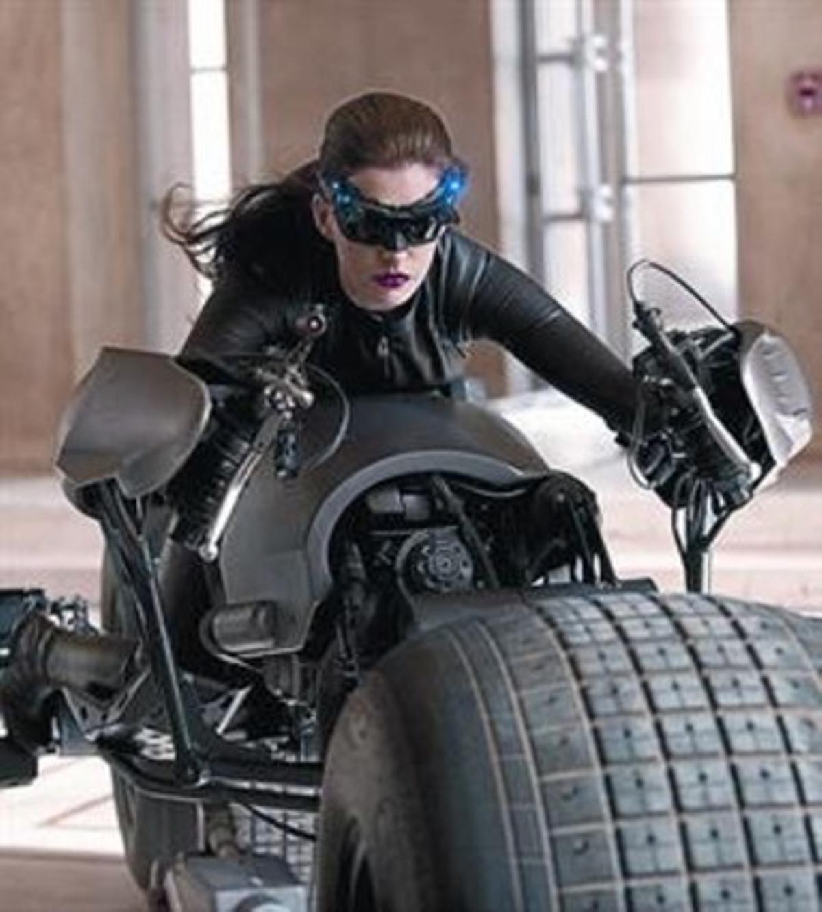 Anne Hathaway, la nova Catwoman de Batman_MEDIA_1 Anne Hathaway, la nova Catwoman de Batman_MEDIA_1