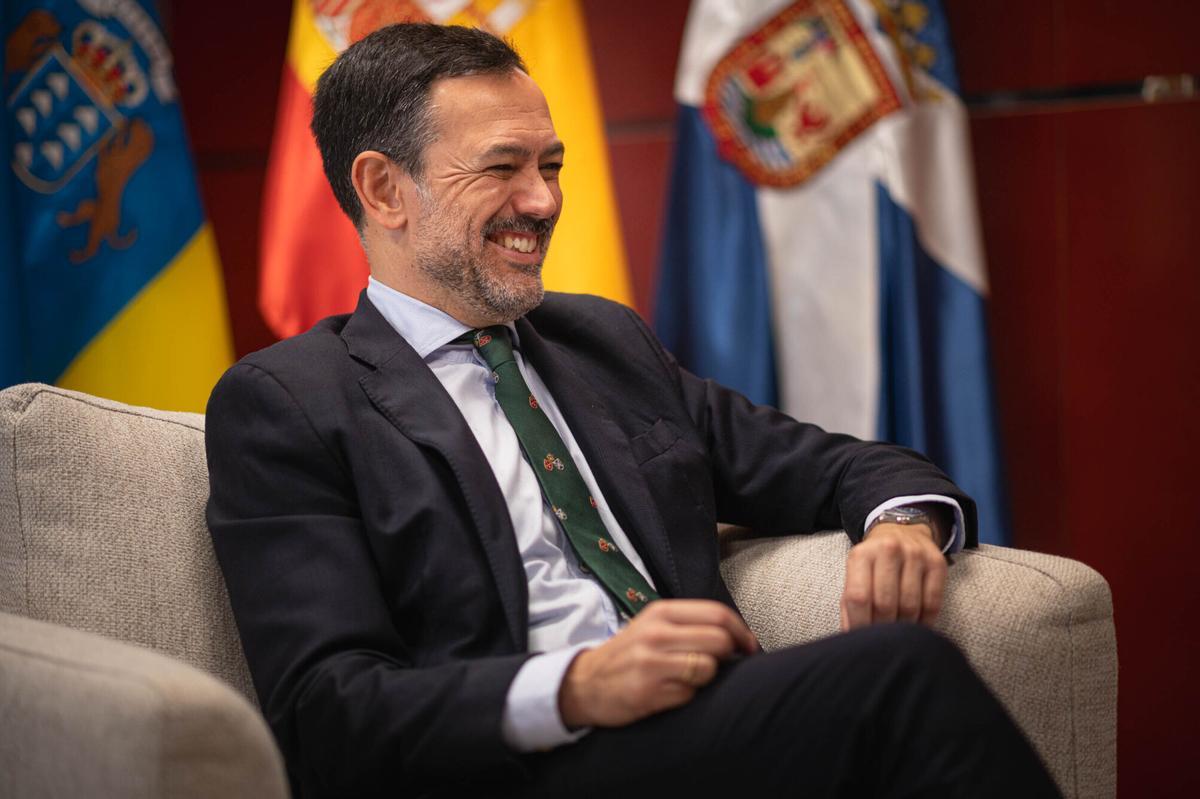 Entrevista al vicepresidente del Cabildo de Tenerife, Lope Afonso.