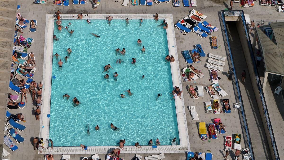 Freibad am Stadtstrand von Barcelona