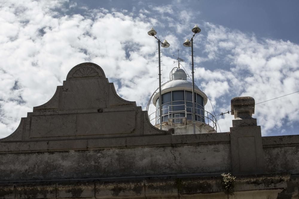 Imágenes espectaculares de los faros de Alicante