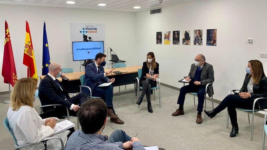 Un momento de la reunión entre el Ayuntamiento y la Consejería