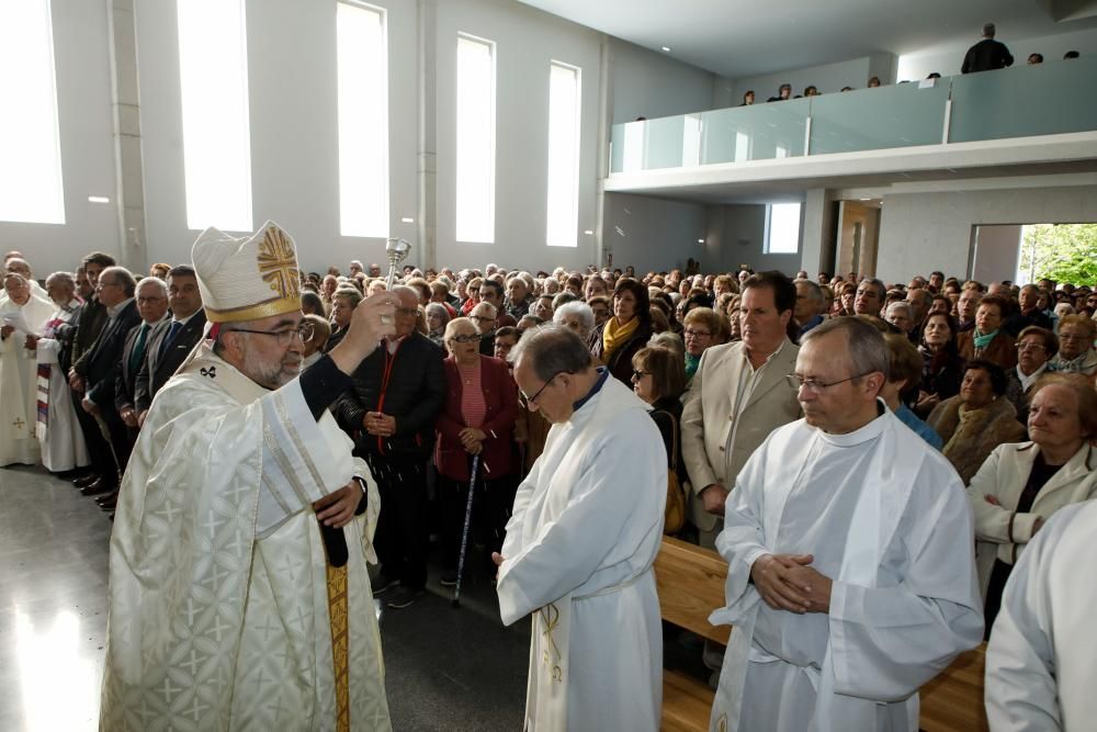 Inauguración de la nueva parroquia de Santa Olaya