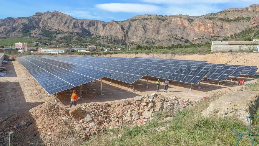 Nueva planta solar en el horizonte de Castellón: 18.000 placas y un presupuesto de 6 millones