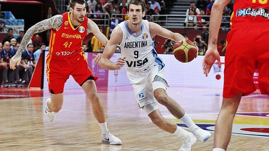 Nicolás Brussino, con Argentina, en el partido del último Mundial ante España.