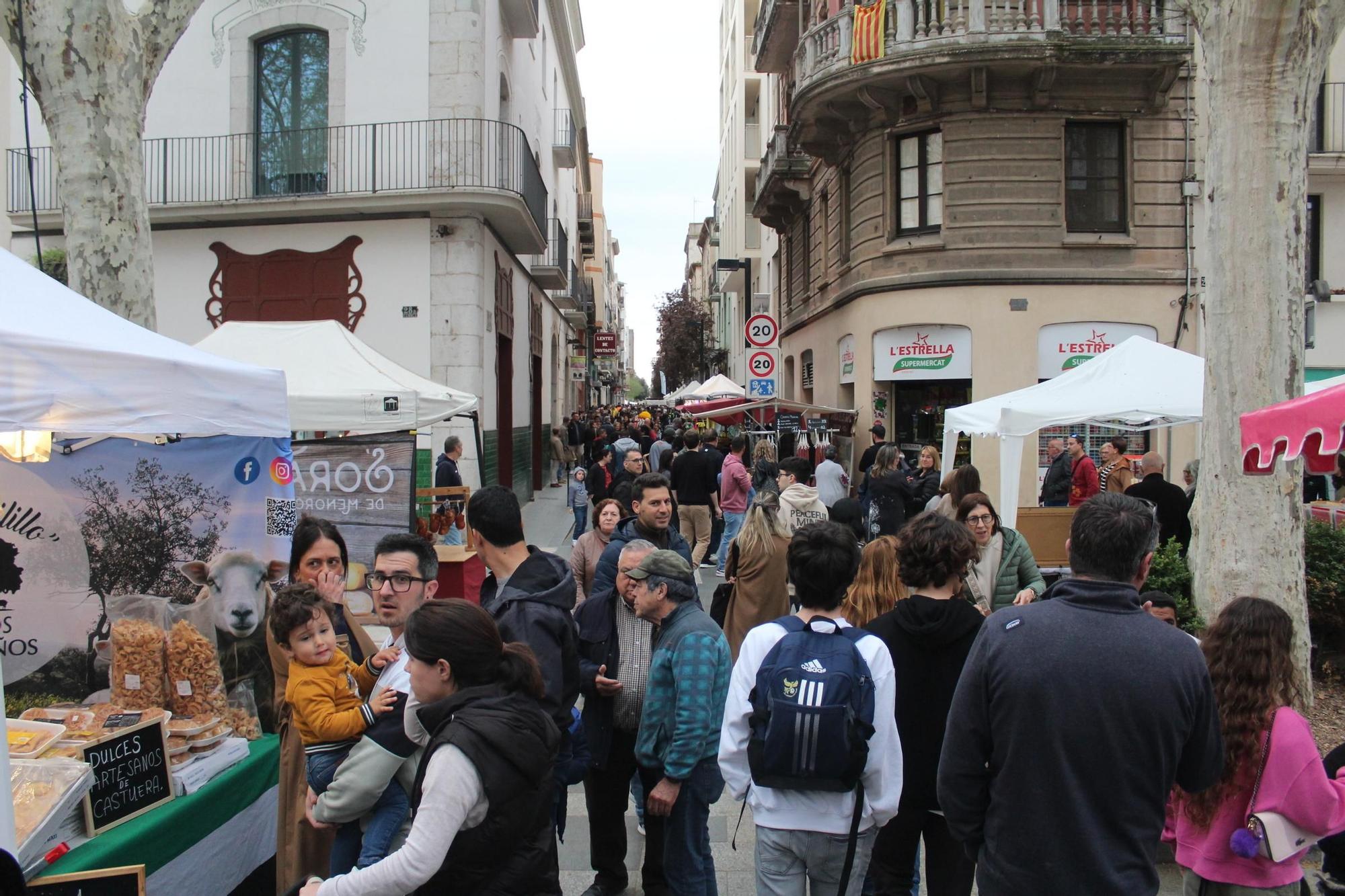 EN IMATGES | La Fira de Sant Josep i del Brunyol de Figueres reuneix centenars de visitants