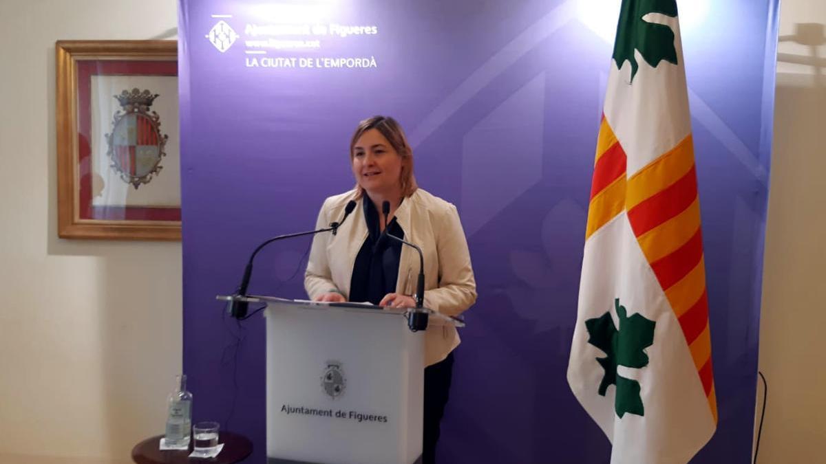 L&#039;alcaldessa de Figueres, Agnès Lladó, durant la valoració del primer any de mandat al capdavant del quadripartit