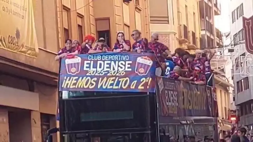 Así ha celebrado el Eldense su ascenso a la Liga Hypermotion