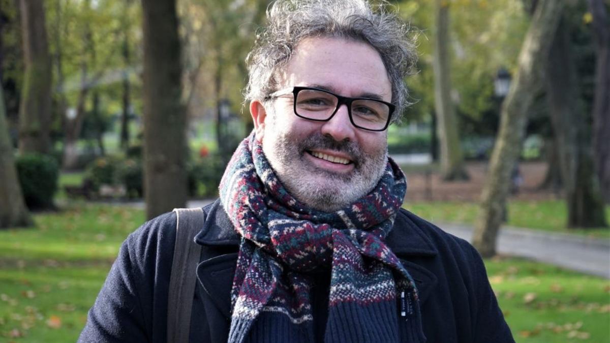 El escritor Ovidio Parades.
