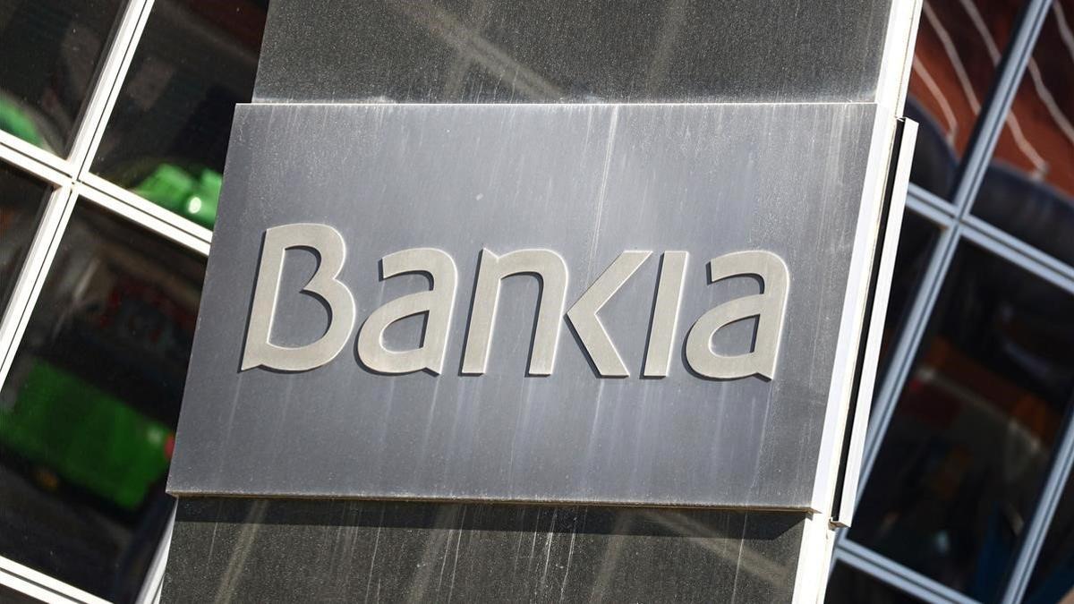 zentauroepp54767304 a logo of bankia bank is pictured outside its headquarters i200904113902