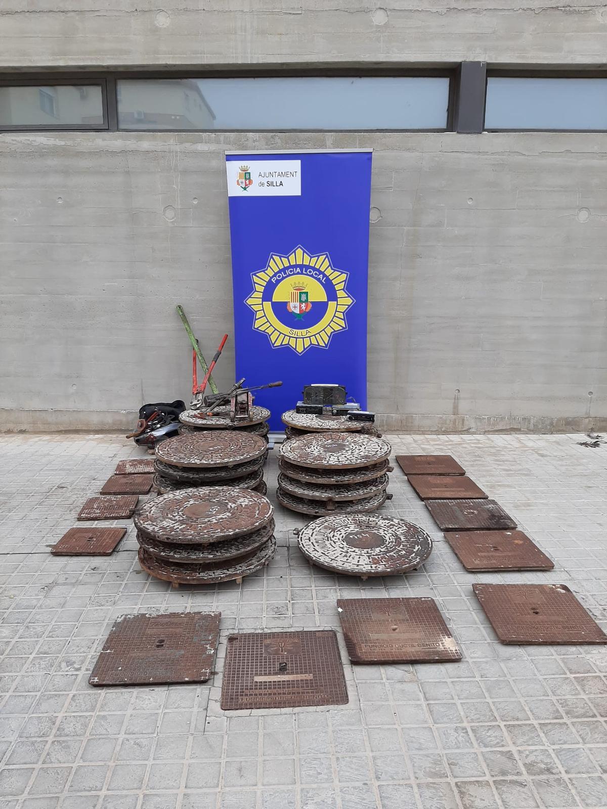 Material incautado por la Policía Local de Silla
